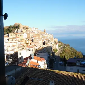 Apartamento Siciliana, Caronia